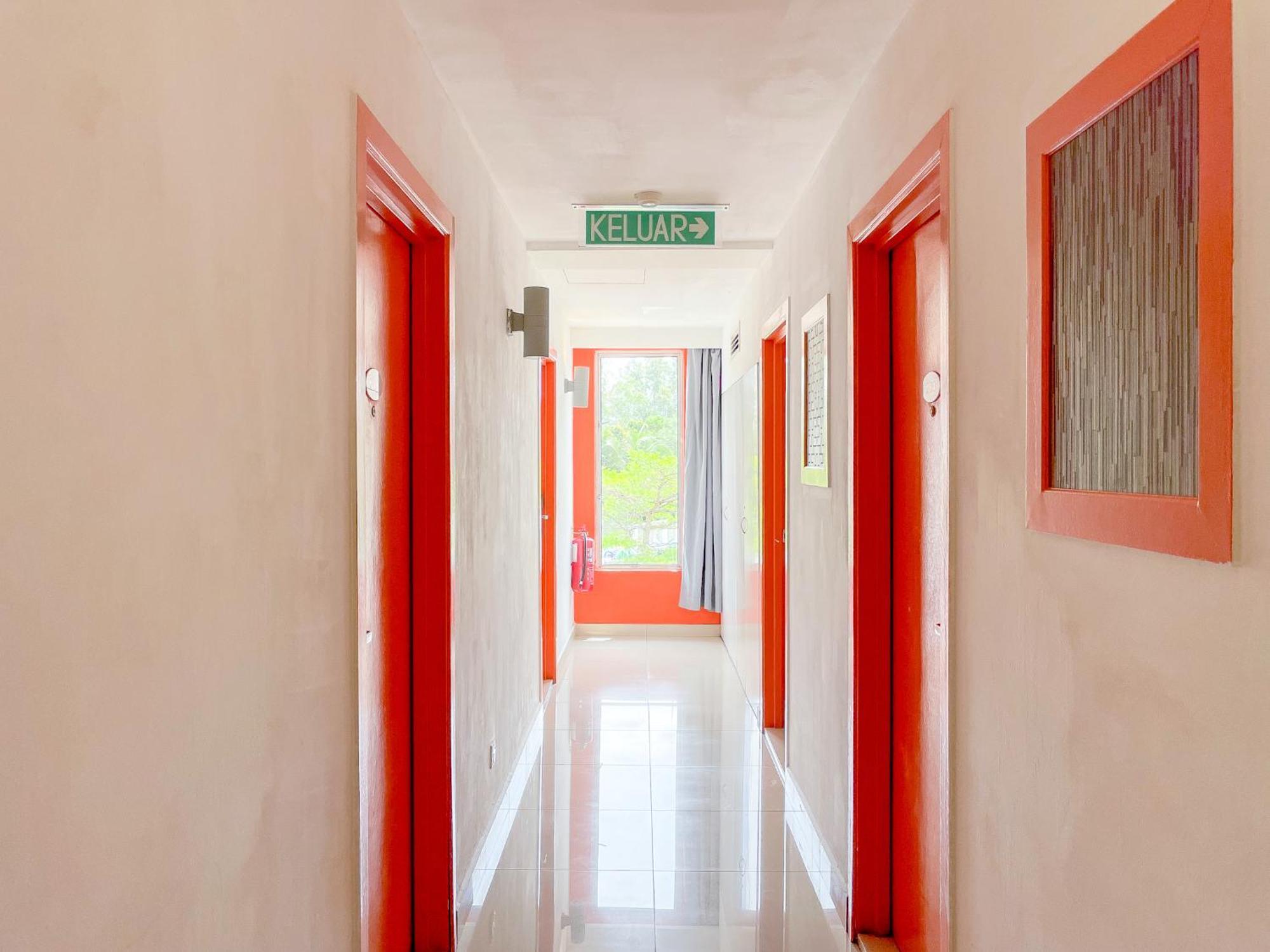 1 Hotel Mahkota Cheras Εξωτερικό φωτογραφία