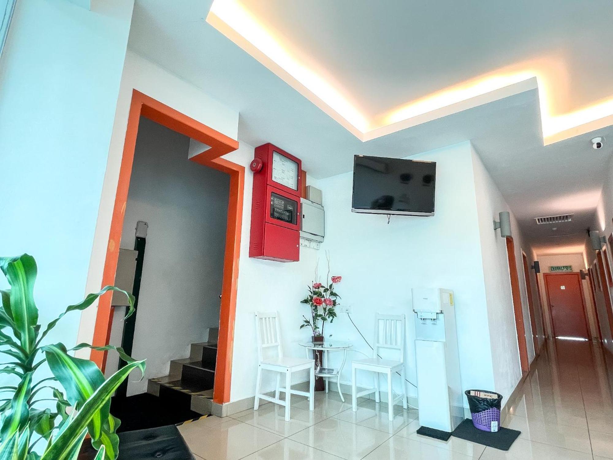 1 Hotel Mahkota Cheras Εξωτερικό φωτογραφία