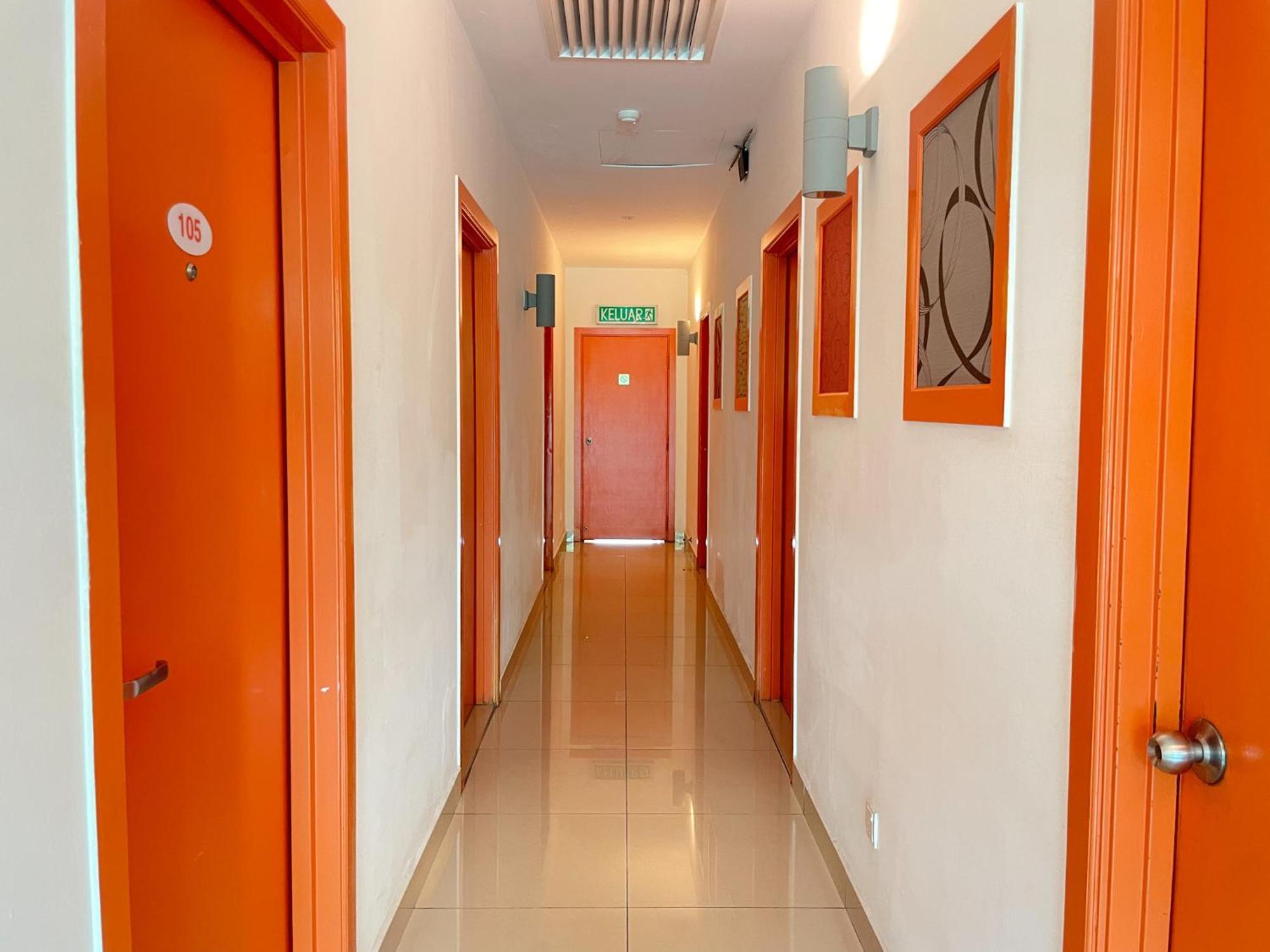 1 Hotel Mahkota Cheras Εξωτερικό φωτογραφία